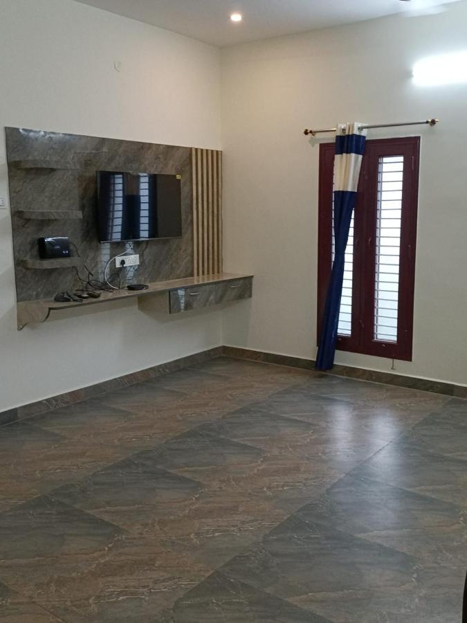 Doctor'S Homestay Tiruvannāmalai Εξωτερικό φωτογραφία